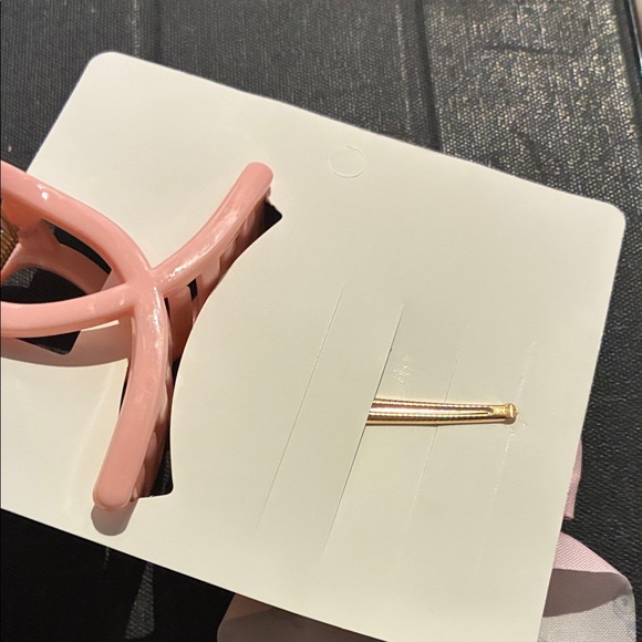 Charming Pink Hair Bow and Clip Set for Kids - Picture 4 of 4